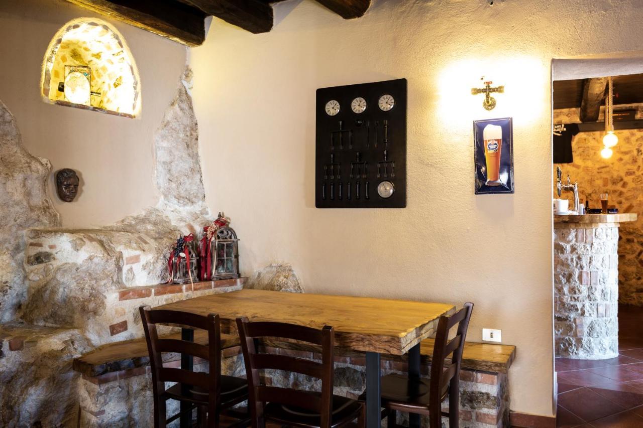 Albergo Diffuso Quaglietta ภายนอก รูปภาพ
